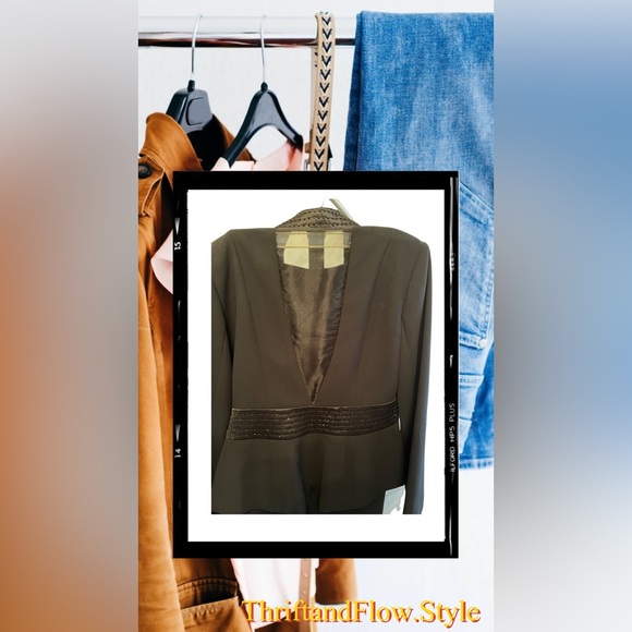 TUXEDO JS COLLECTION FROM DILLARD’S / SIZE 4 US / V SHEER TRANSPARENCY BACK - Picture 3 of 10